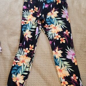Old Navy Black Floral Leggings
